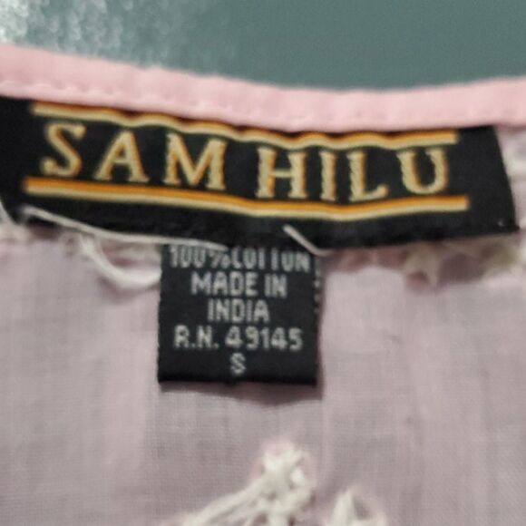 Sam Hilu, tunic top or dress? Over sized Small, pink.‎ Little bling. - Picture 2 of 7